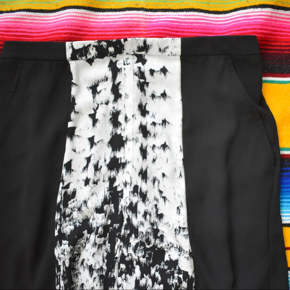 BCBG Maxazria Maxi/mini Skirt